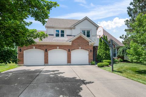Tiny photo for 2955 Whispering Oaks Drive, Buffalo Grove, IL 60089 (MLS # 12666263)