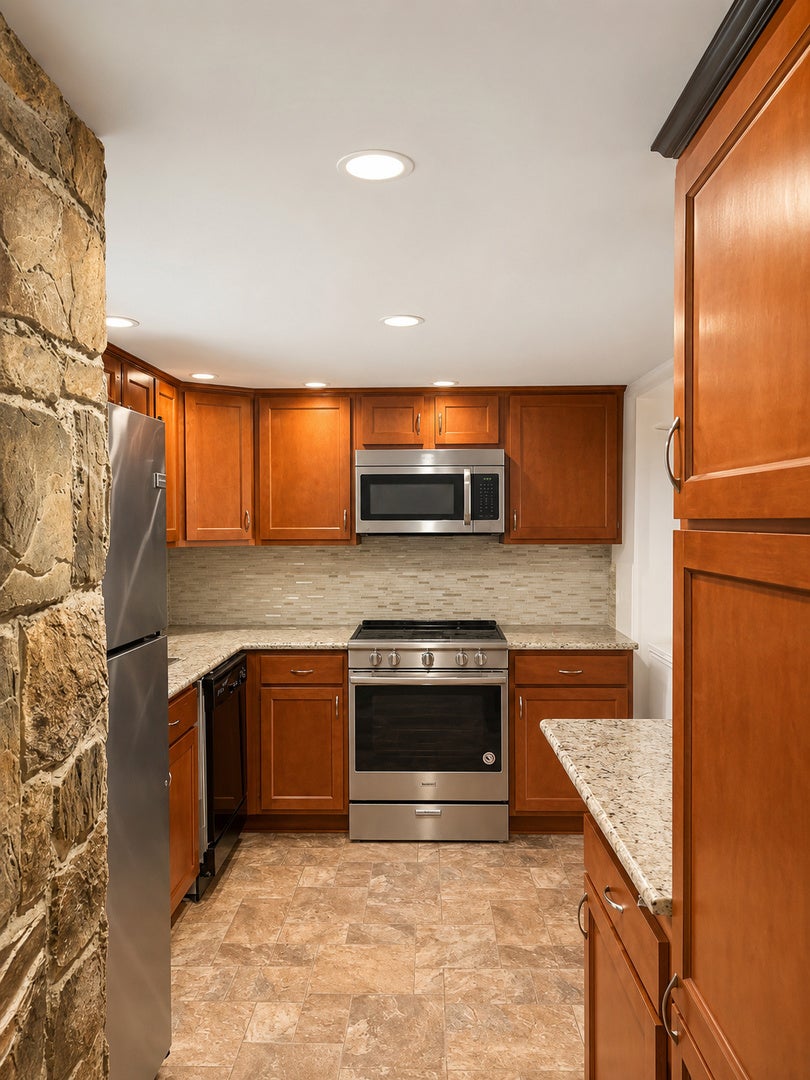 2110 STANLEY Court