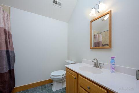 Tiny photo for 4 S Acorn Court, Galena, IL 61036 (MLS # 12377462)