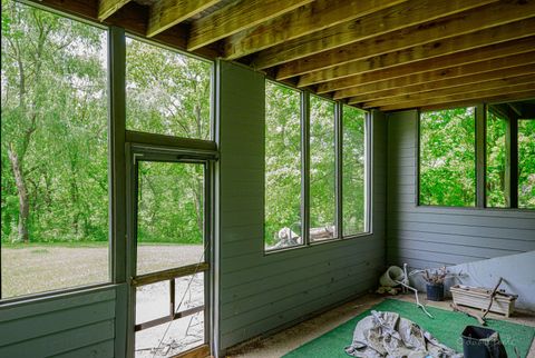 Tiny photo for 4 S Acorn Court, Galena, IL 61036 (MLS # 12377462)