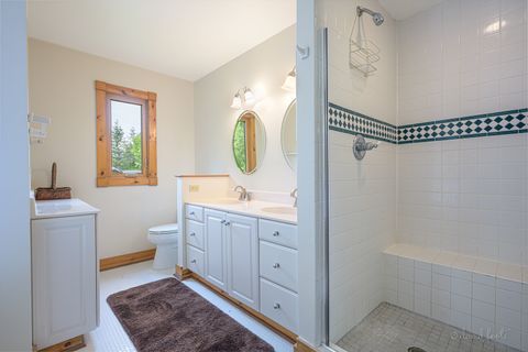 Tiny photo for 4 S Acorn Court, Galena, IL 61036 (MLS # 12377462)
