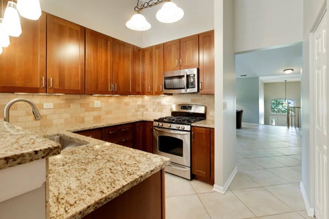 Tiny photo for 577 Harvey Lake Drive, Vernon Hills, IL 60061 (MLS # 12745681)