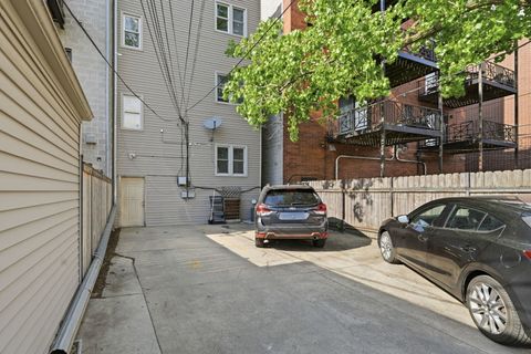 Tiny photo for 1929 W IRVING PARK Road #2, Chicago, IL 60613 (MLS # 12639587)