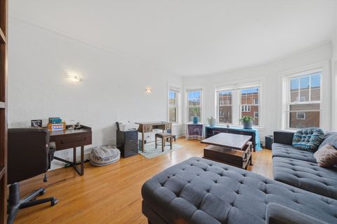 Tiny photo for 6205 N Oakley Avenue #2, Chicago, IL 60659 (MLS # 12607102)