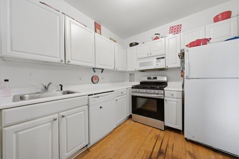 Tiny photo for 6205 N Oakley Avenue #2, Chicago, IL 60659 (MLS # 12607102)