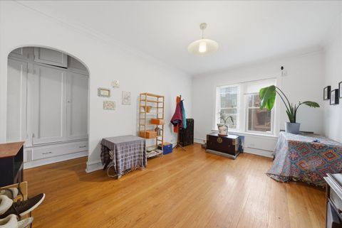 Tiny photo for 6205 N Oakley Avenue #2, Chicago, IL 60659 (MLS # 12607102)
