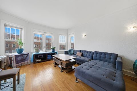 Tiny photo for 6205 N Oakley Avenue #2, Chicago, IL 60659 (MLS # 12607102)