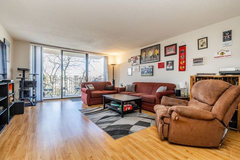 Tiny photo for 2000 Saint Regis Drive #6C, Lombard, IL 60148 (MLS # 12511920)