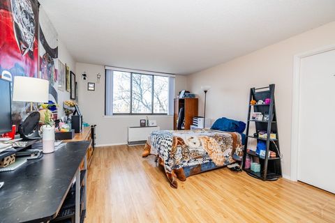 Tiny photo for 2000 Saint Regis Drive #6C, Lombard, IL 60148 (MLS # 12511920)