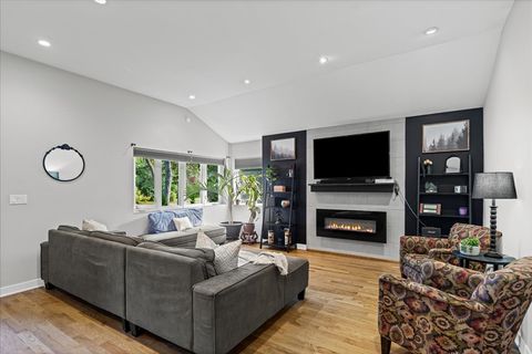 Tiny photo for 1132 Whitfield Road, Northbrook, IL 60062 (MLS # 12465555)