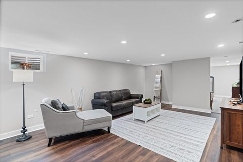 Tiny photo for 1132 Whitfield Road, Northbrook, IL 60062 (MLS # 12465555)