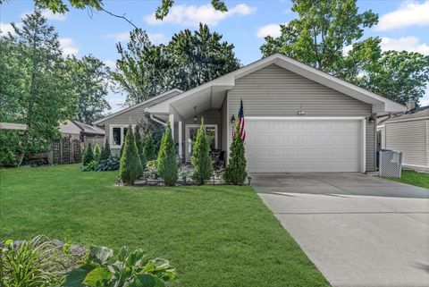 Tiny photo for 1132 Whitfield Road, Northbrook, IL 60062 (MLS # 12465555)