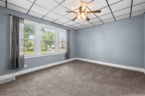Tiny photo for 1504 Pershing Avenue, Davenport, IA 52803 (MLS # 12743484)
