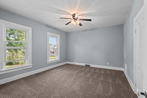Tiny photo for 1504 Pershing Avenue, Davenport, IA 52803 (MLS # 12743484)