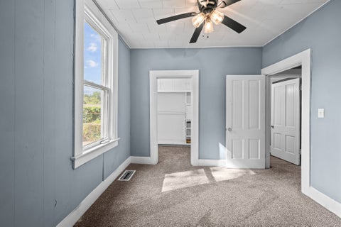 Tiny photo for 1504 Pershing Avenue, Davenport, IA 52803 (MLS # 12743484)