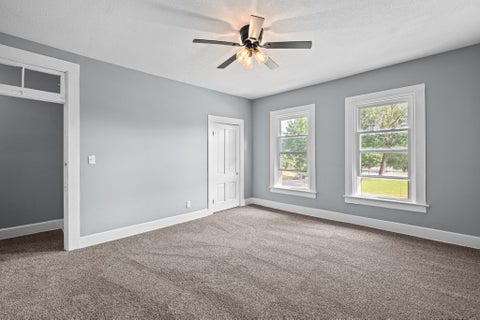 Tiny photo for 1504 Pershing Avenue, Davenport, IA 52803 (MLS # 12743484)