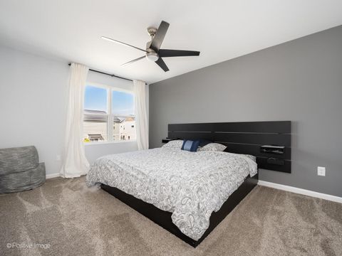 Tiny photo for 444 Radcliff Lane, South Elgin, IL 60177 (MLS # 12647441)