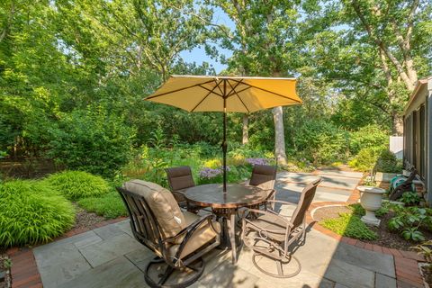 Tiny photo for 45 Warrington Drive, Lake Bluff, IL 60044 (MLS # 12612198)