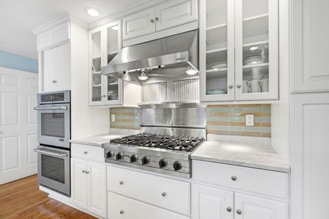 Tiny photo for 45 Warrington Drive, Lake Bluff, IL 60044 (MLS # 12612198)