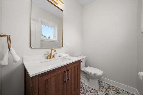 Tiny photo for 2224 N Nordica Avenue, Chicago, IL 60707 (MLS # 12487112)