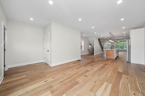 Tiny photo for 2224 N Nordica Avenue, Chicago, IL 60707 (MLS # 12487112)