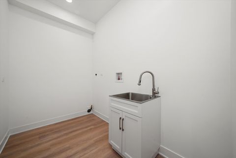 Tiny photo for 2224 N Nordica Avenue, Chicago, IL 60707 (MLS # 12487112)