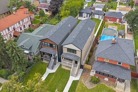 Tiny photo for 2224 N Nordica Avenue, Chicago, IL 60707 (MLS # 12487112)