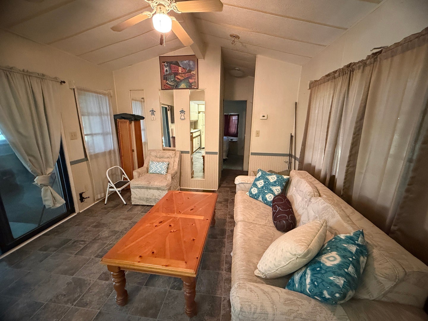 2-24 Woodhaven Lakes