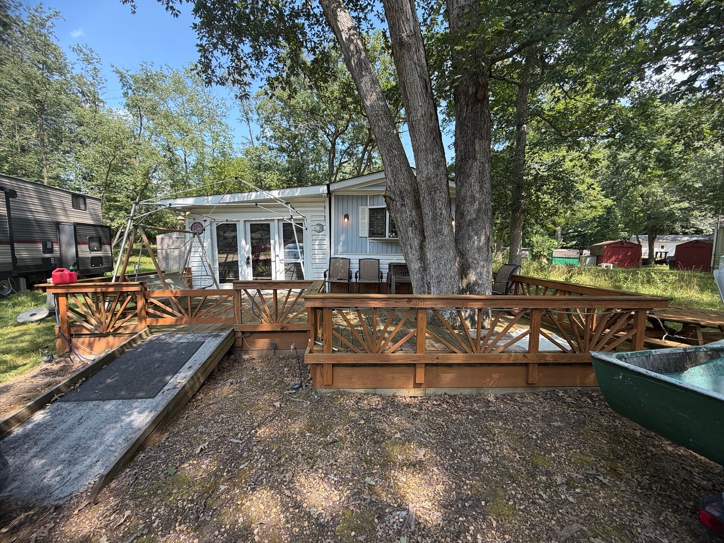 2-24 Woodhaven Lakes
