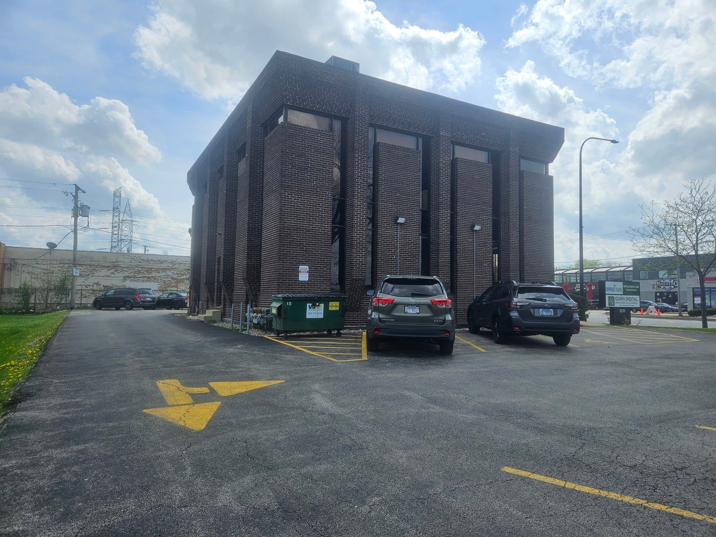 8233 S Harlem Avenue 1