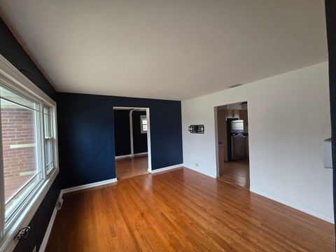 Tiny photo for 6108 Birmingham Street, Chicago Ridge, IL 60415 (MLS # 12548585)