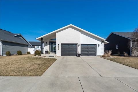 Photo of 2618 Limestone Court, Normal, IL 61761 (MLS # 12578598)