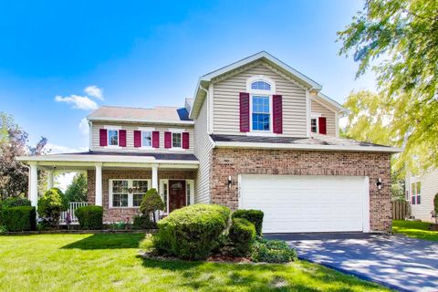 Photo of 1022 WRENS GATE, Mundelein, IL 60060 (MLS # 12689439)