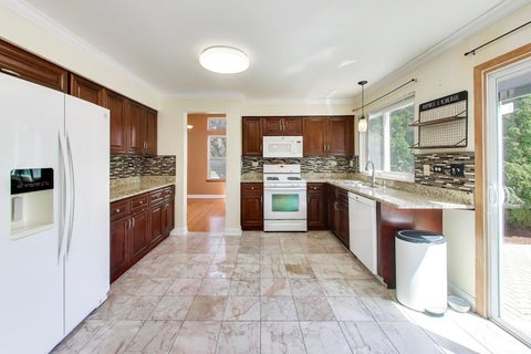 Tiny photo for 1022 WRENS GATE, Mundelein, IL 60060 (MLS # 12689439)