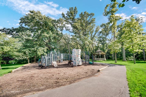 Tiny photo for 21459 Brittany Drive, Frankfort, IL 60423 (MLS # 12686772)