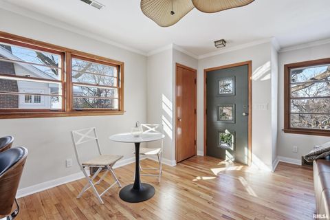 Tiny photo for 71 CRESTWOOD Terrace, Davenport, IA 52803 (MLS # QC4270104)