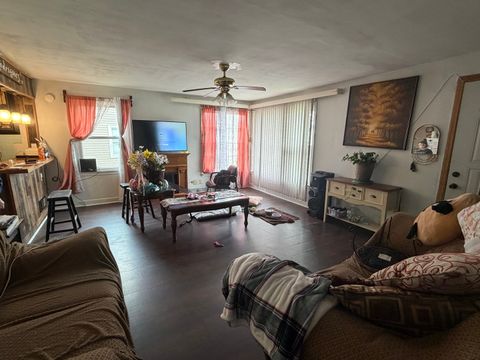 Tiny photo for 1916 Loomis Street, Rockford, IL 61102 (MLS # 12607263)