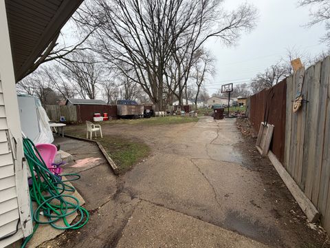 Tiny photo for 1916 Loomis Street, Rockford, IL 61102 (MLS # 12607263)