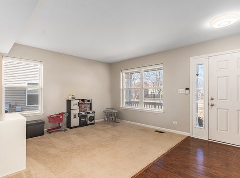 Tiny photo for 674 Boathouse Road, Pingree Grove, IL 60140 (MLS # 12561078)