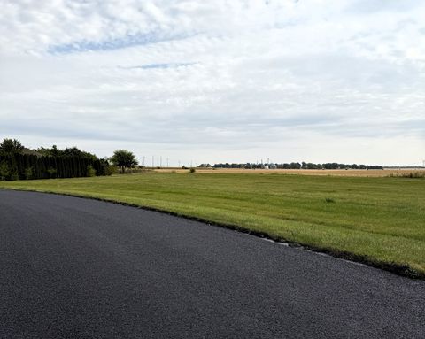 Lots 7-9 Peter Drive Dixon IL 61021