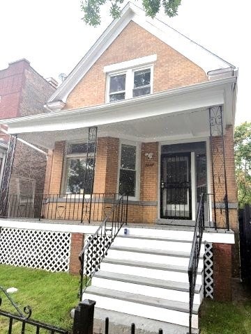 Photo of 7038 S King Drive, Chicago, IL 60637 (MLS # 12752509)