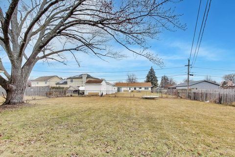 Tiny photo for 260 Mohave Street, Hoffman Estates, IL 60169 (MLS # 12582955)
