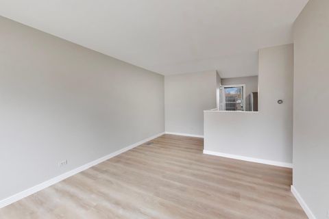 Tiny photo for 260 Mohave Street, Hoffman Estates, IL 60169 (MLS # 12582955)