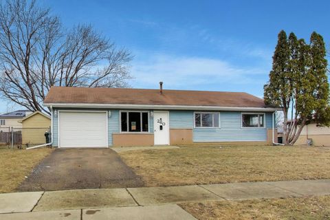 Tiny photo for 260 Mohave Street, Hoffman Estates, IL 60169 (MLS # 12582955)