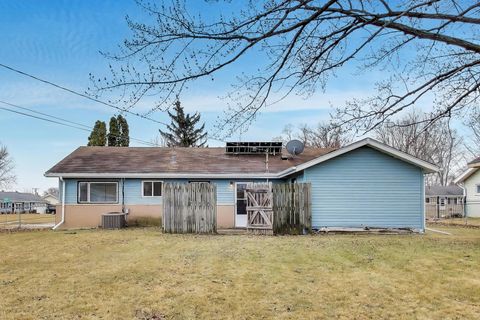 Tiny photo for 260 Mohave Street, Hoffman Estates, IL 60169 (MLS # 12582955)