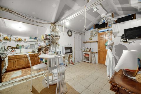 Tiny photo for 924 N PULASKI Avenue, Chicago, IL 60651 (MLS # 12563724)