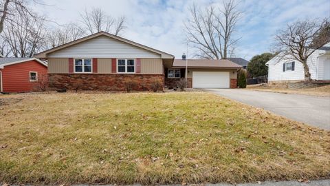 Photo of 103 Cheltenham Drive, Normal, IL 61761 (MLS # 12562929)