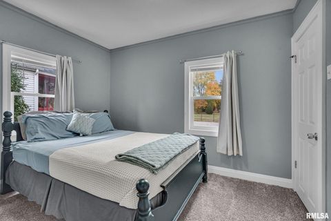 Tiny photo for 235 W 32ND Street, Davenport, IA 52803 (MLS # QC4257728)