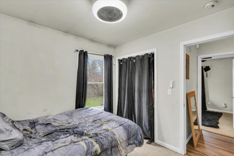 Tiny photo for 404 W Maple Street, Champaign, IL 61820 (MLS # 12616686)