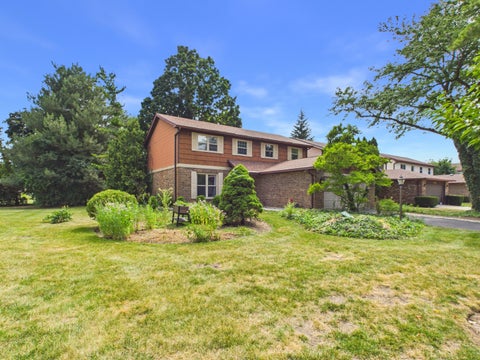 Photo of 2541 Cobblewood Drive, Northbrook, IL 60062 (MLS # 12720114)